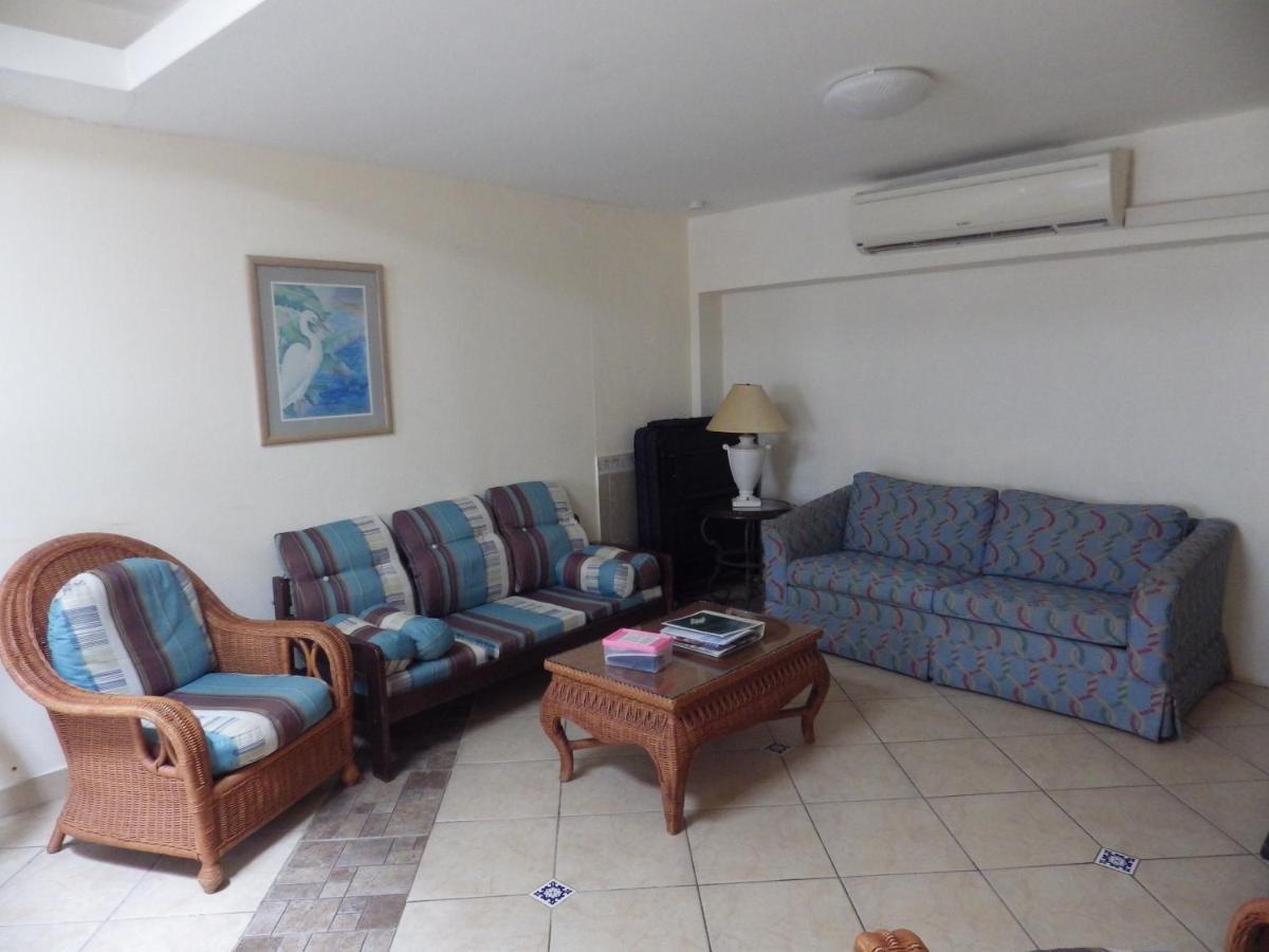 Aruba Cunucu Residence Palm Beach Exterior photo