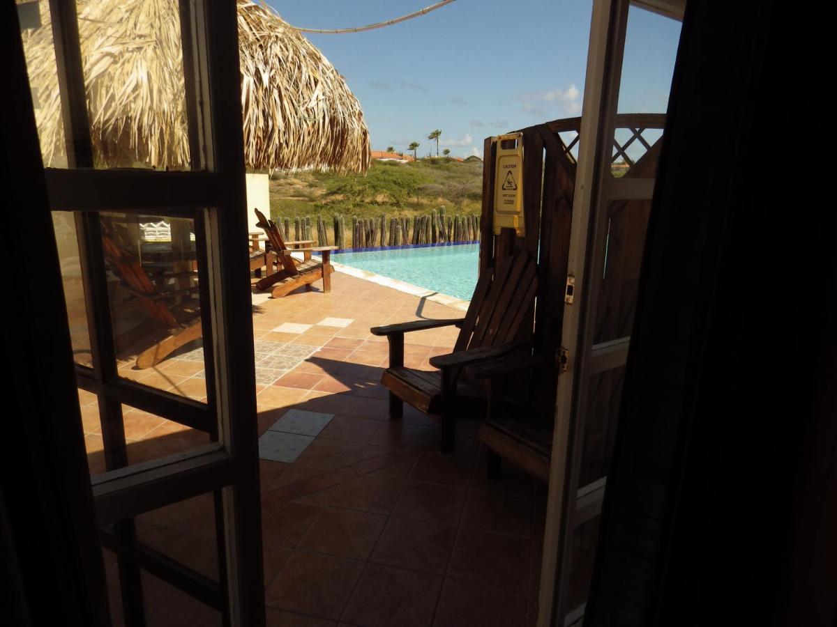 Aruba Cunucu Residence Palm Beach Exterior photo