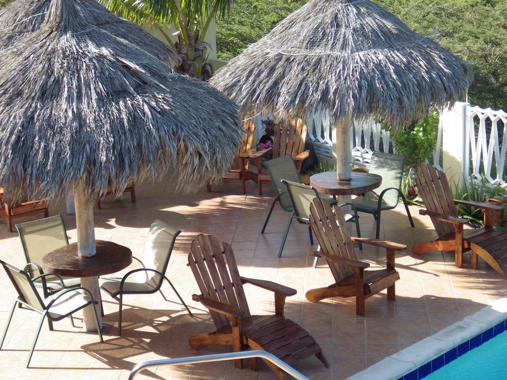 Aruba Cunucu Residence Palm Beach Exterior photo