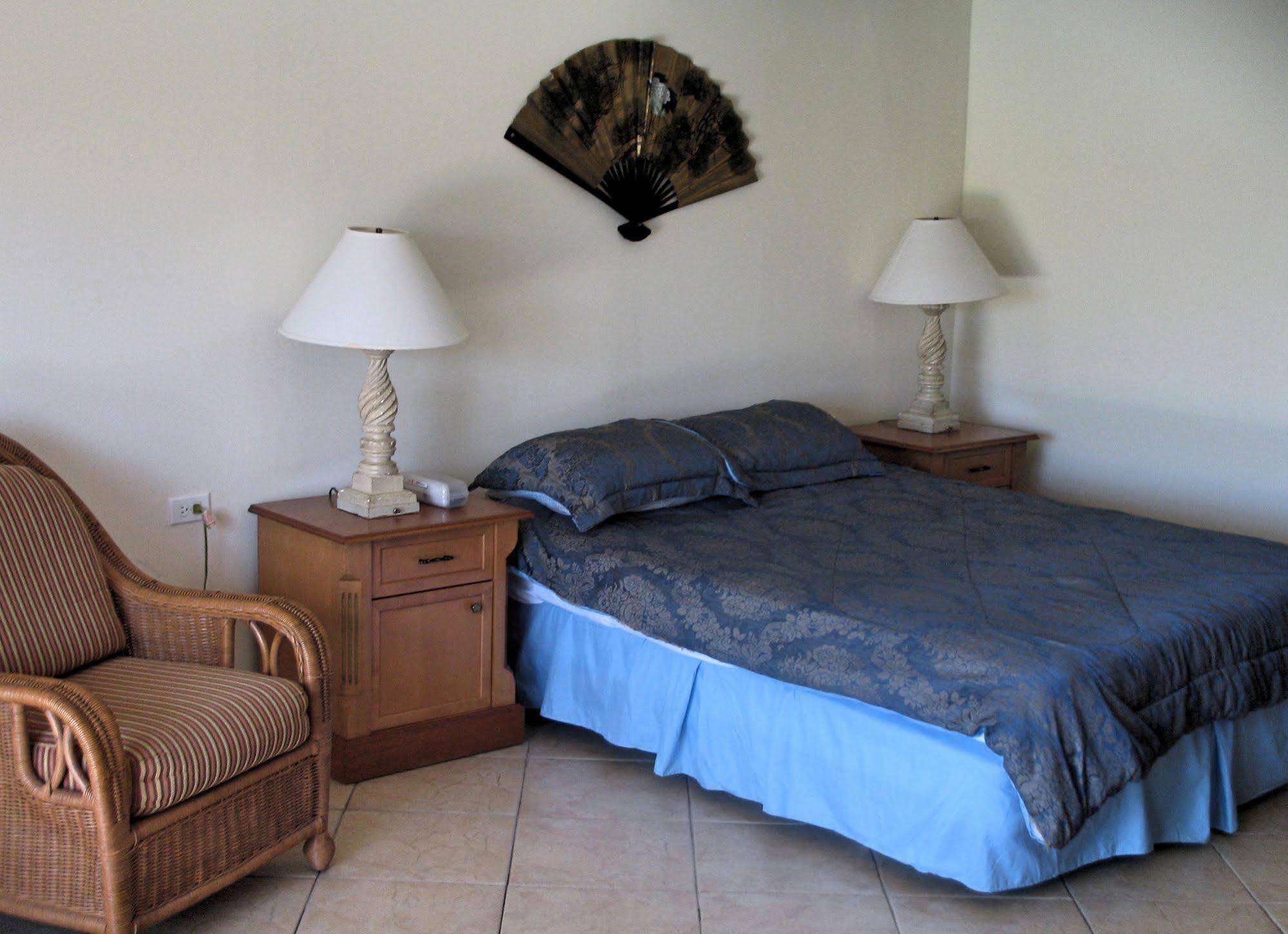 Aruba Cunucu Residence Palm Beach Exterior photo