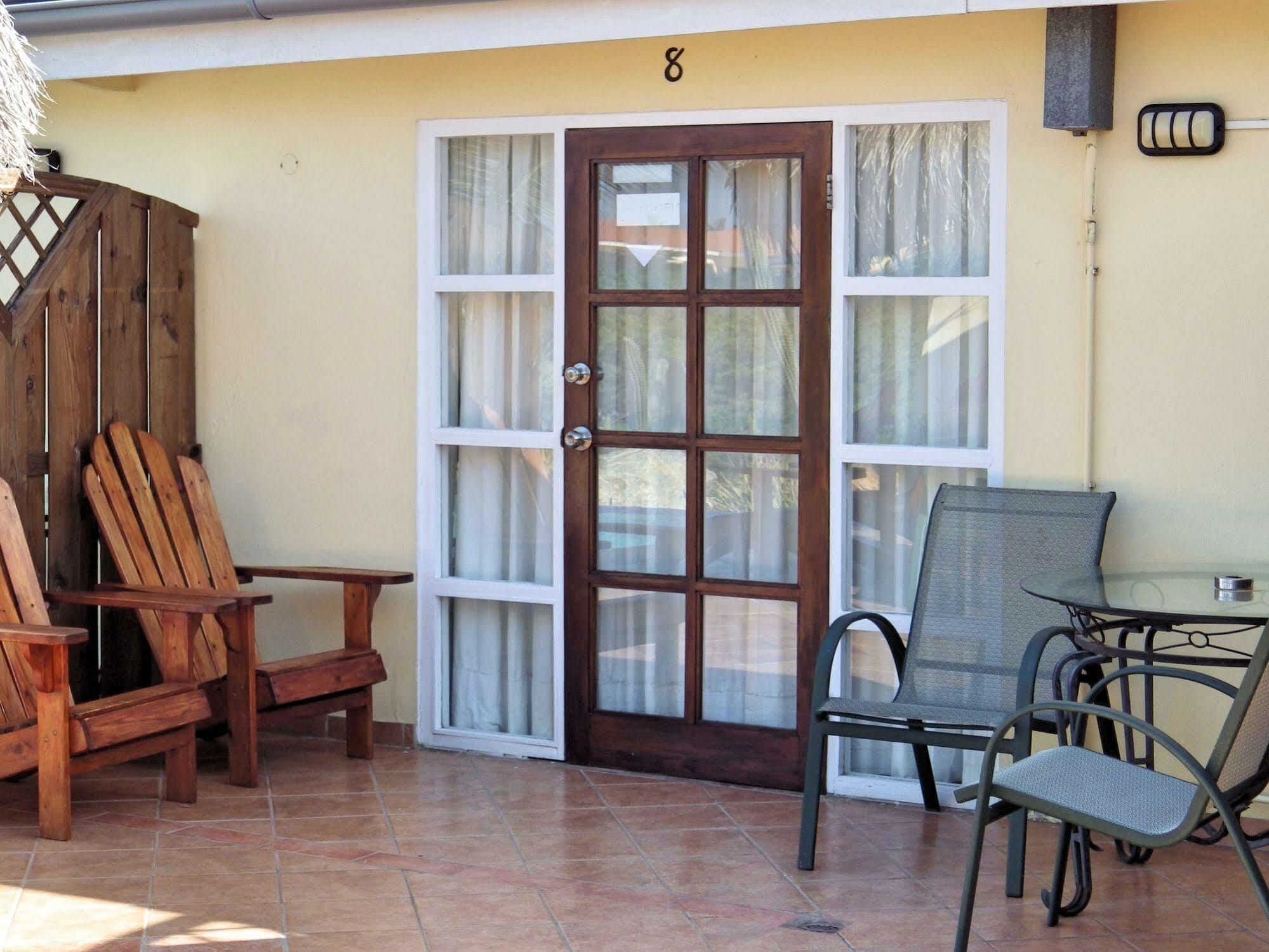 Aruba Cunucu Residence Palm Beach Exterior photo